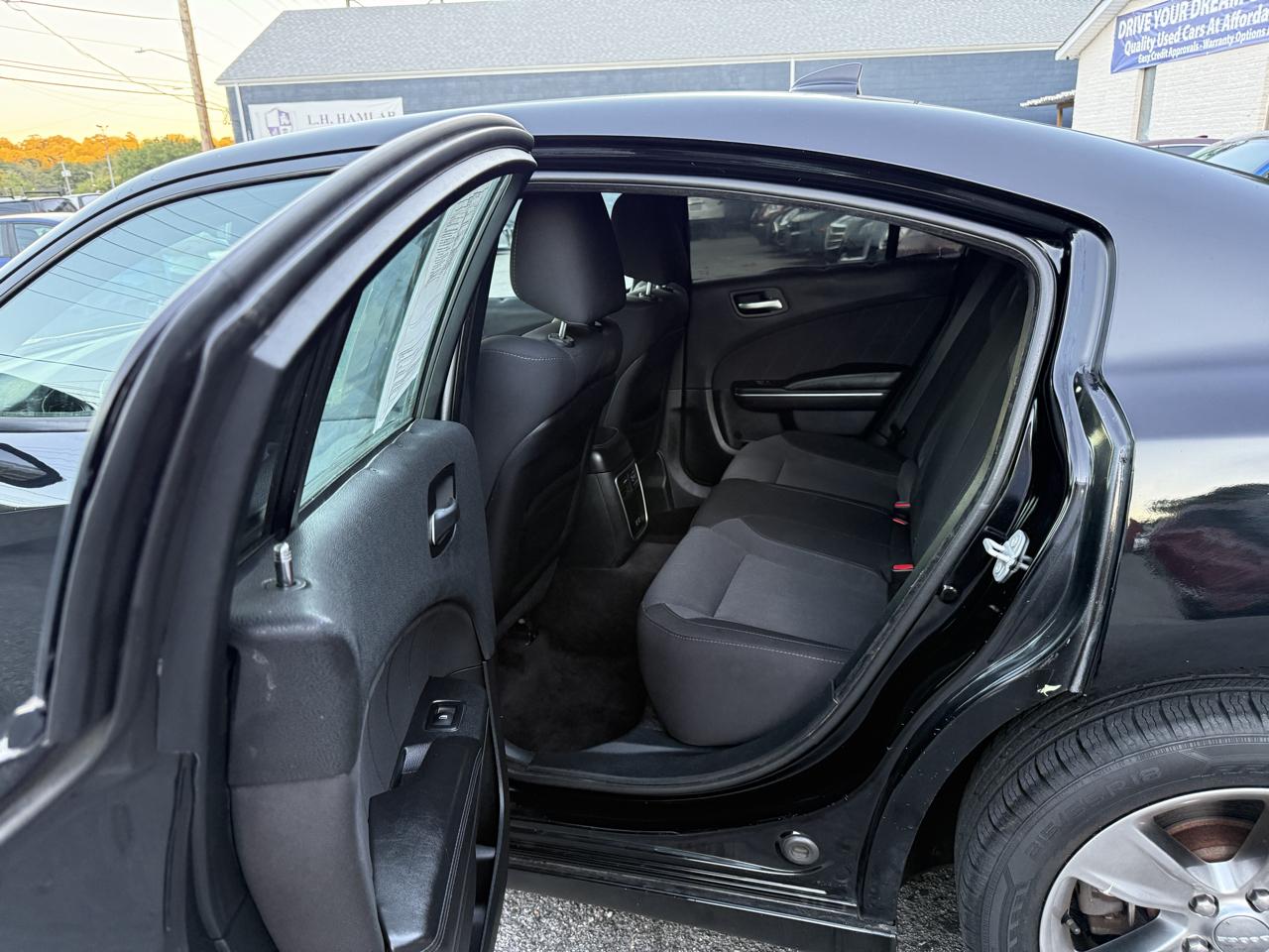 Dodge Charger SXT Plus RWD 2018