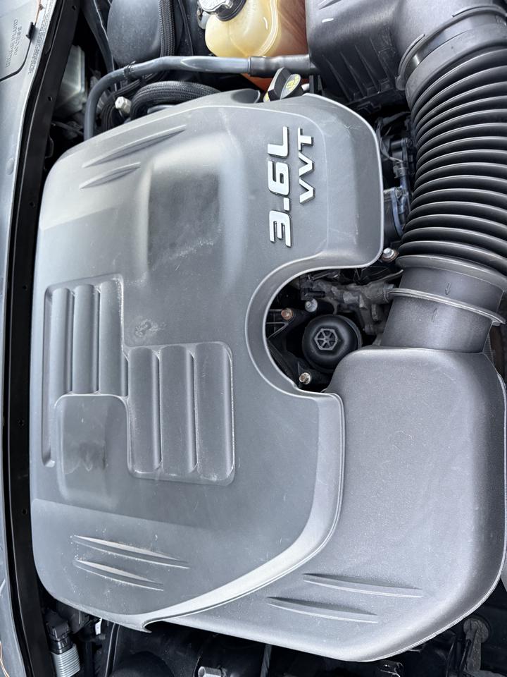 Dodge Charger SXT Plus RWD 2018