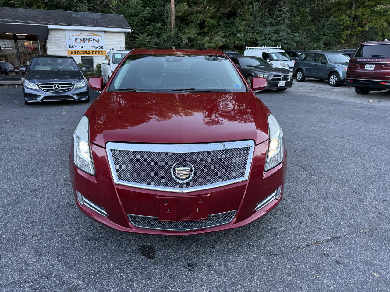 Cadillac XTS 4dr Sdn Premium FWD 2013