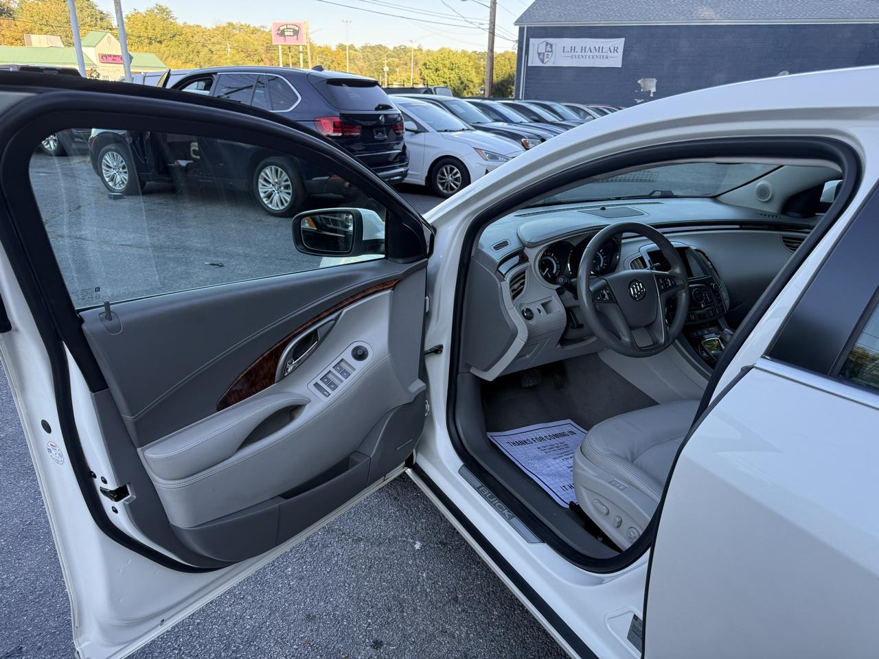 Buick LaCrosse 4dr Sdn Leather FWD 2013