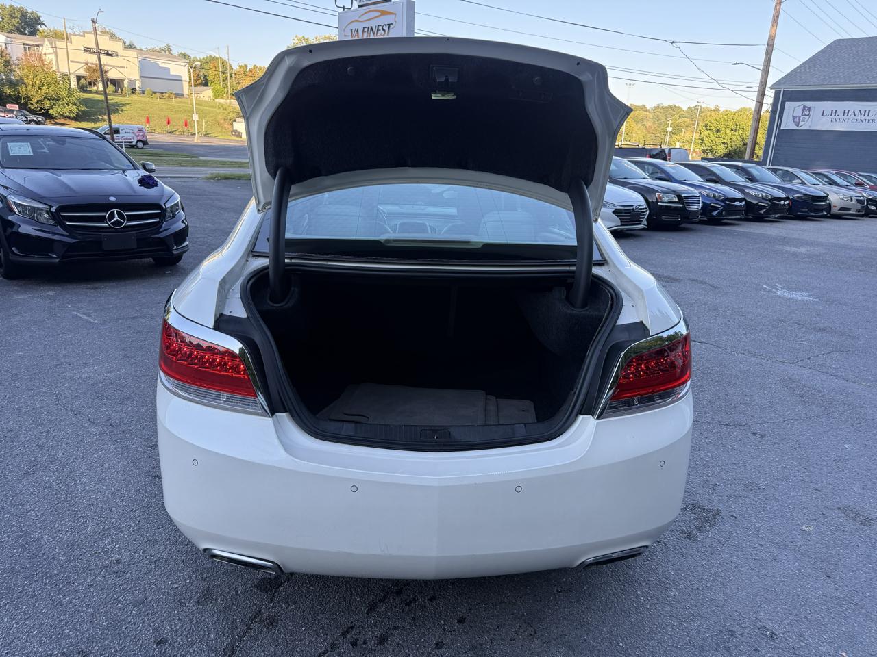 Buick LaCrosse 4dr Sdn Leather FWD 2013