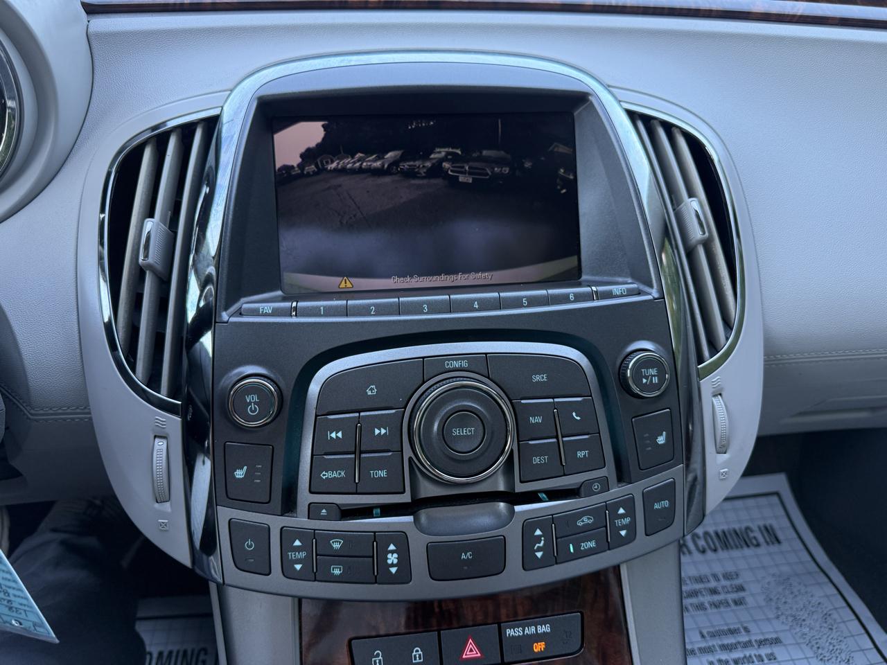Buick LaCrosse 4dr Sdn Leather FWD 2013