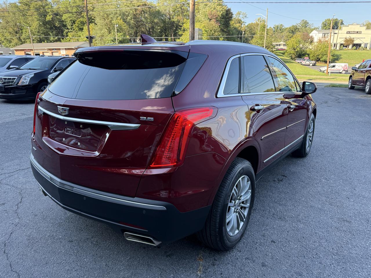 Cadillac XT5 AWD 4dr Luxury 2017