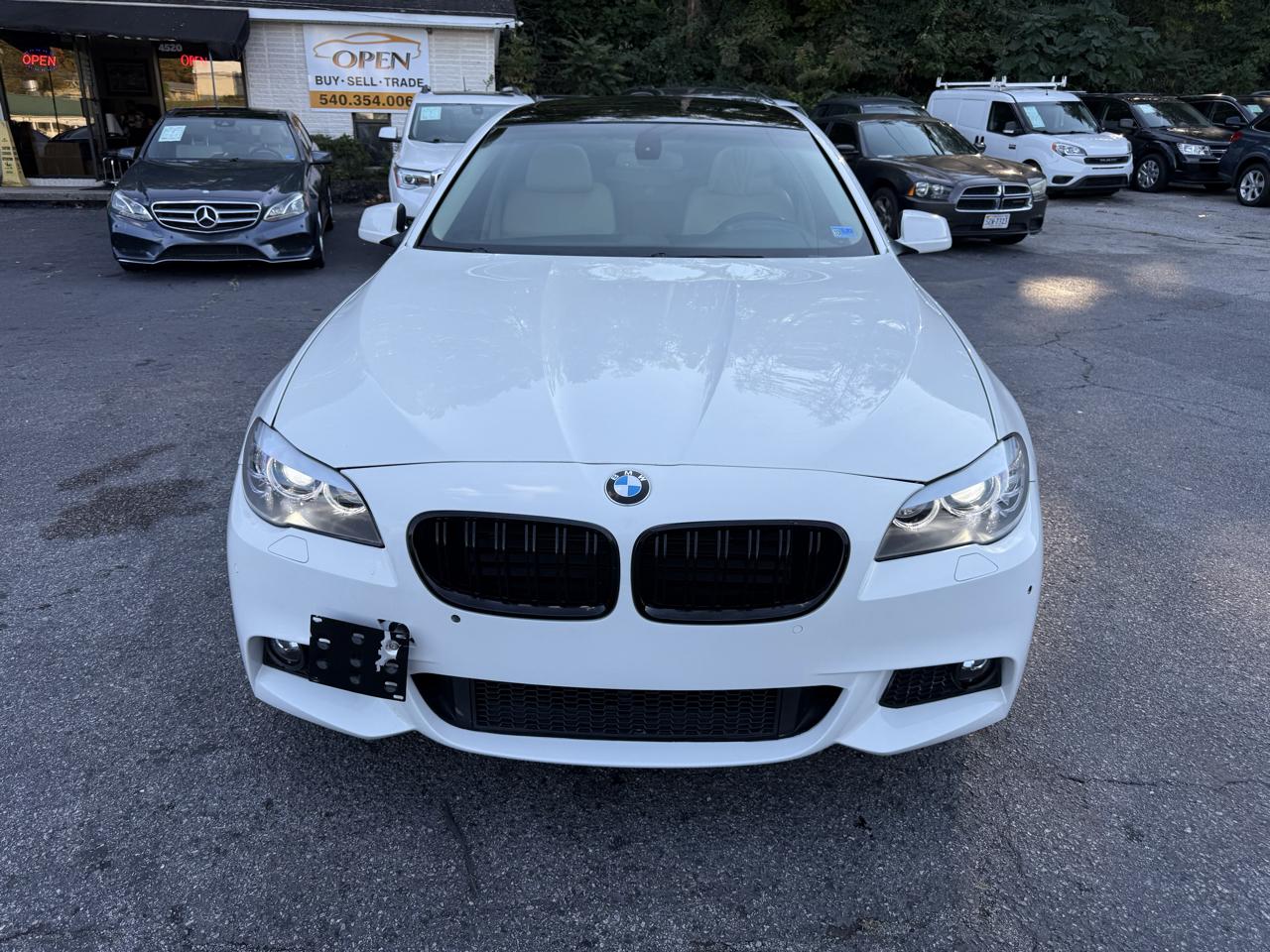 BMW 5 Series 4dr Sdn 528i RWD 2013