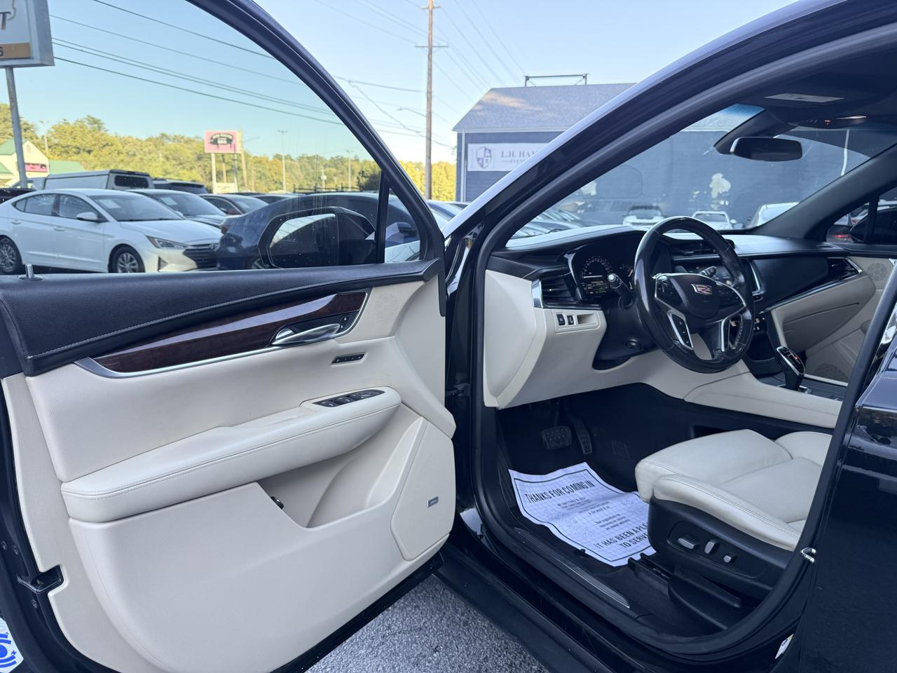 Cadillac XT5 AWD 4dr Luxury 2017