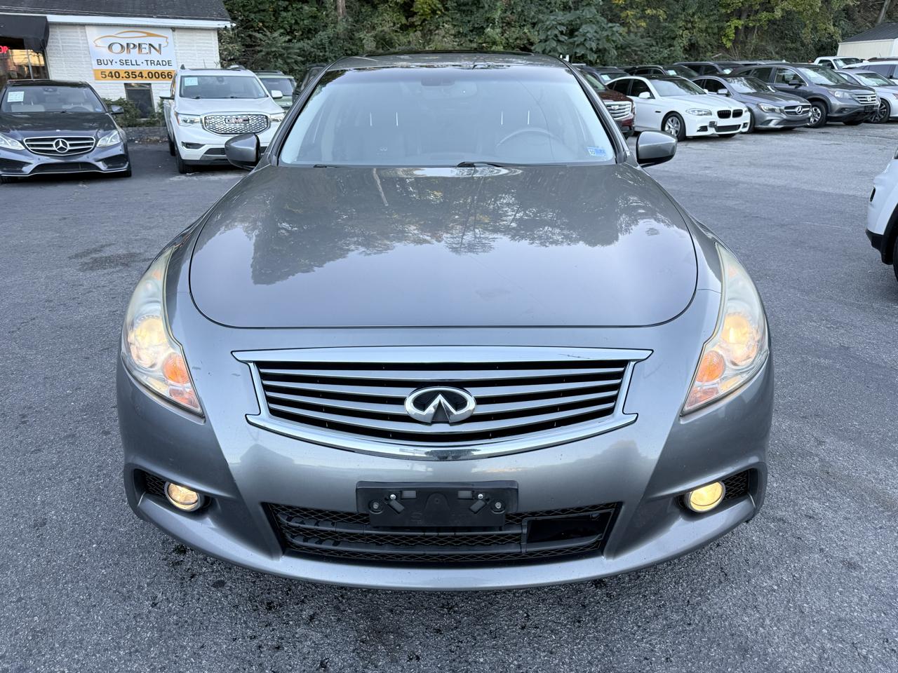 Infiniti G37 Sedan 4dr x AWD 2013
