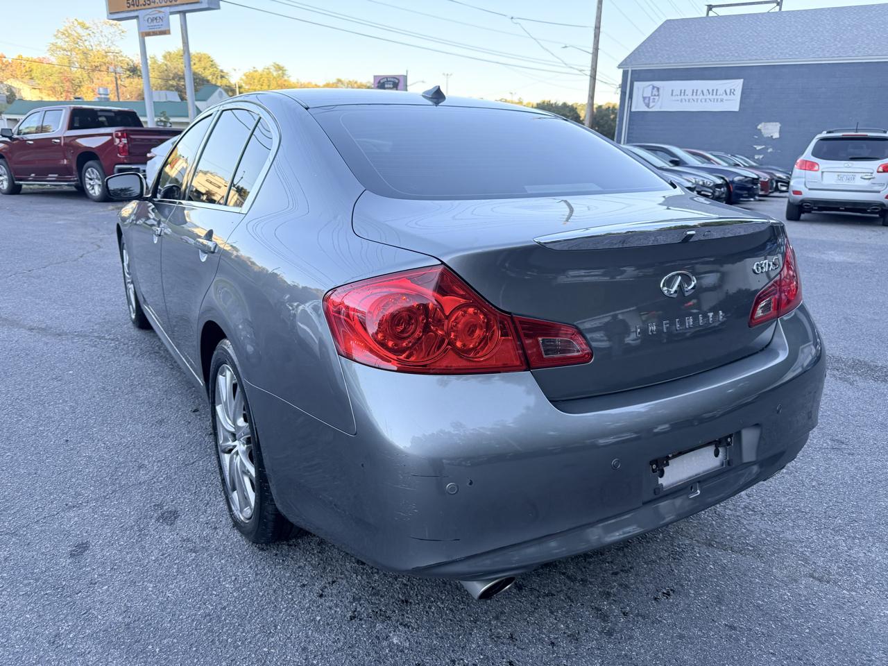 Infiniti G37 Sedan 4dr x AWD 2013