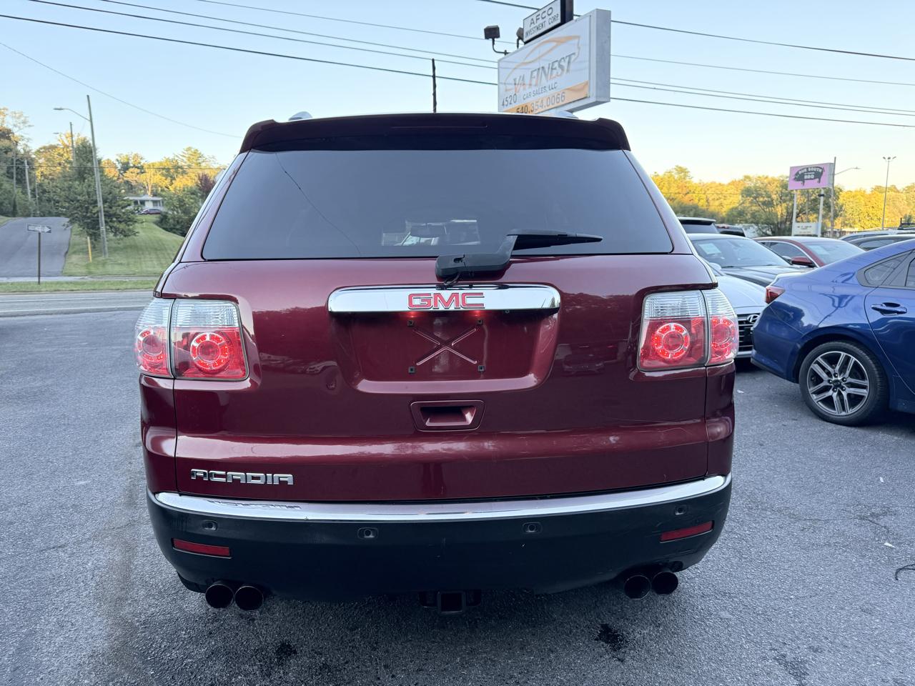 GMC Acadia FWD 4dr SLT1 2011