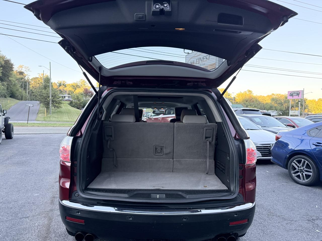 GMC Acadia FWD 4dr SLT1 2011