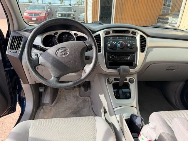 Toyota Highlander  2005