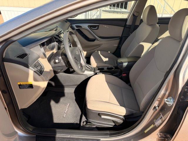 Hyundai Elantra  2014