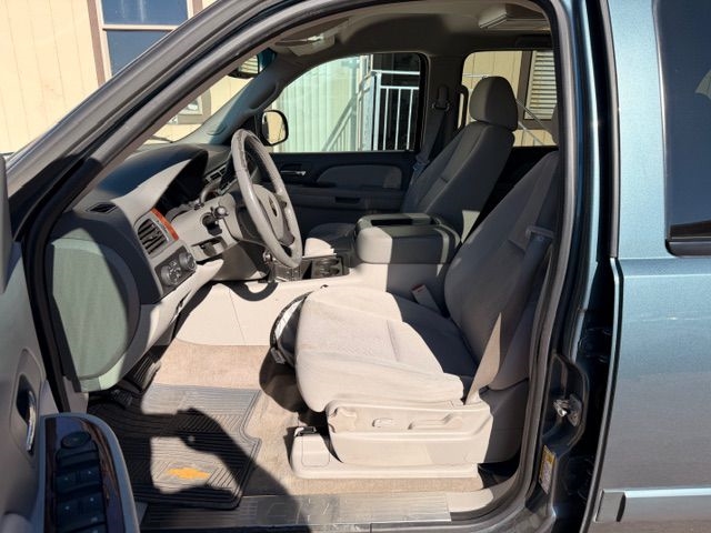 Chevrolet Suburban  2009