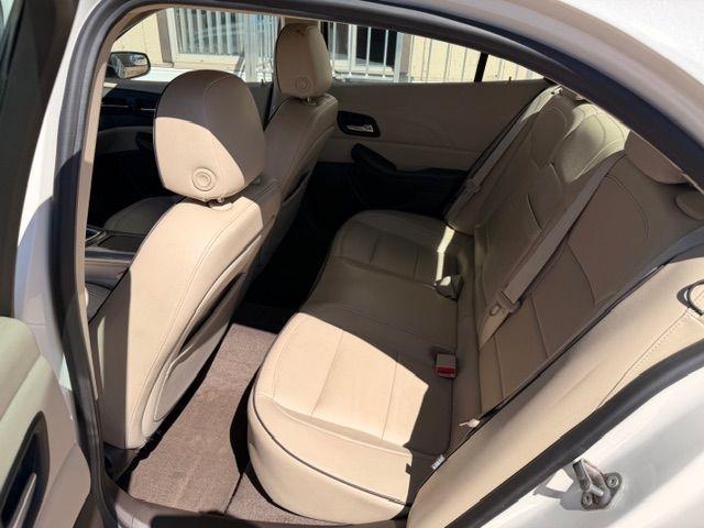 Chevrolet Malibu  2013