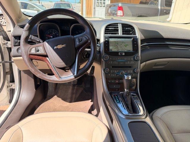 Chevrolet Malibu  2013