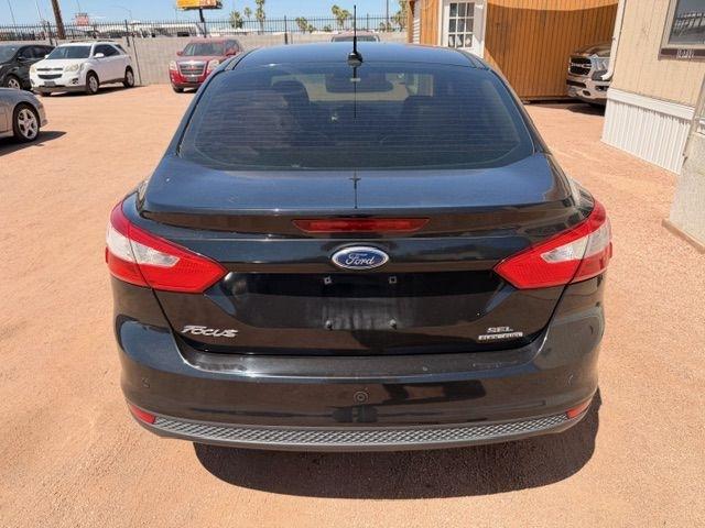 Ford Focus  2012