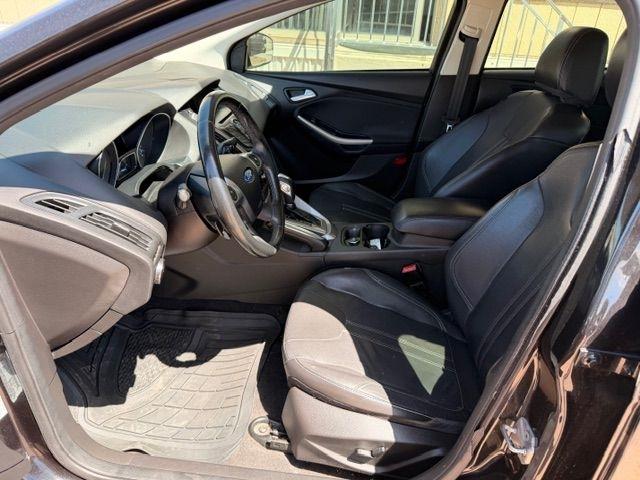 Ford Focus  2012