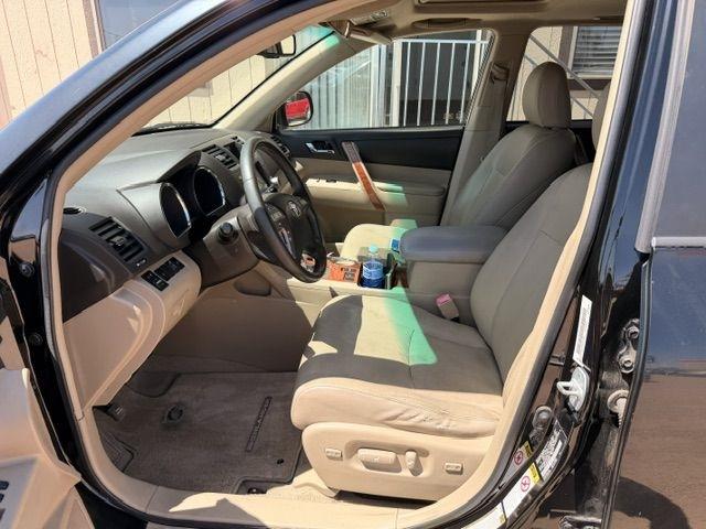 Toyota Highlander  2009
