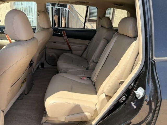 Toyota Highlander  2009