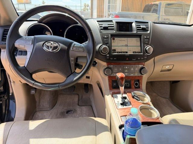 Toyota Highlander  2009