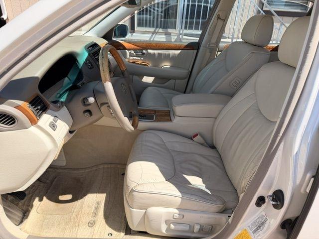 Lexus LS 430  2002