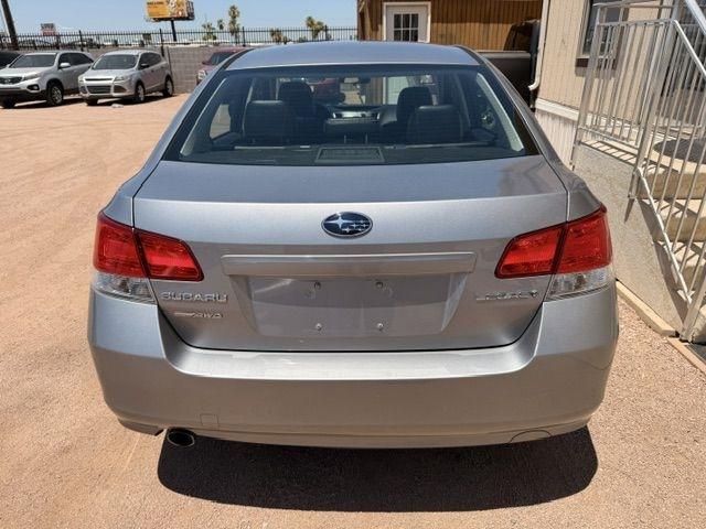 Subaru Legacy  2010