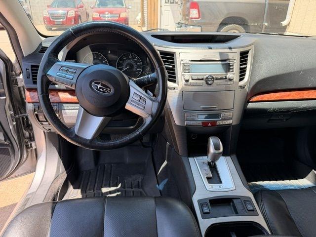 Subaru Legacy  2010