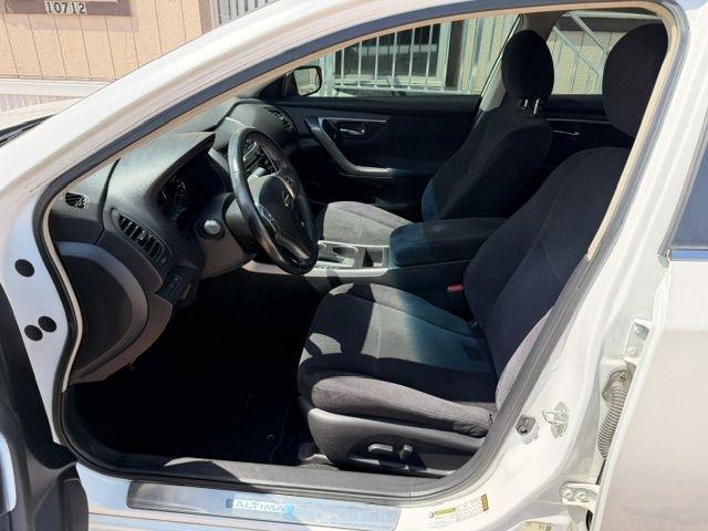 Nissan Altima  2013