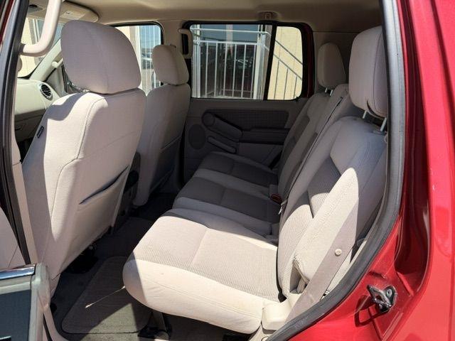 Ford Explorer  2006