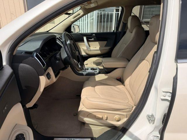 GMC Acadia  2012