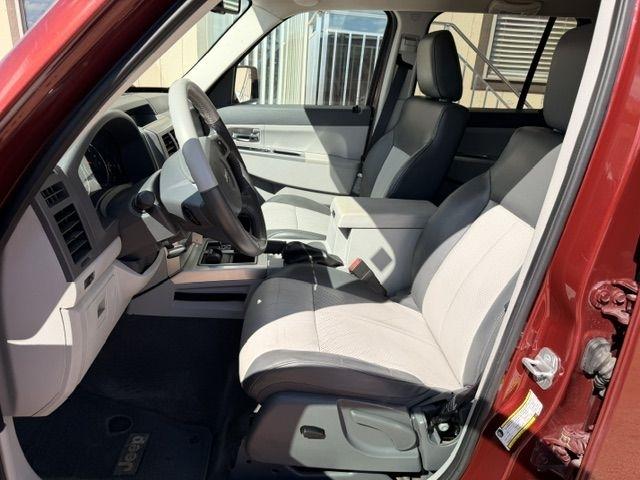 Jeep Liberty  2008
