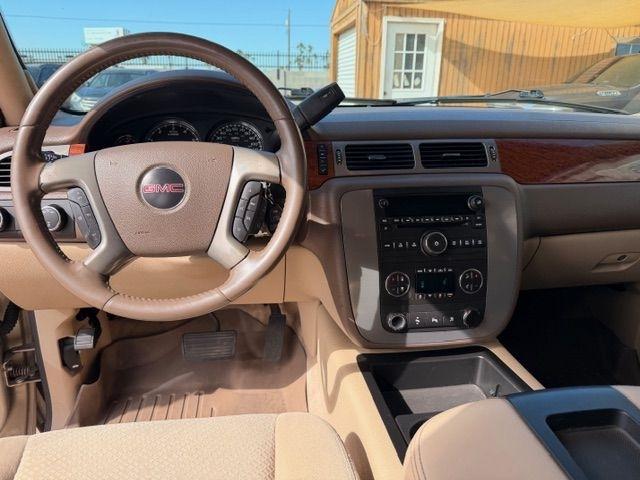 GMC Yukon XL  2008