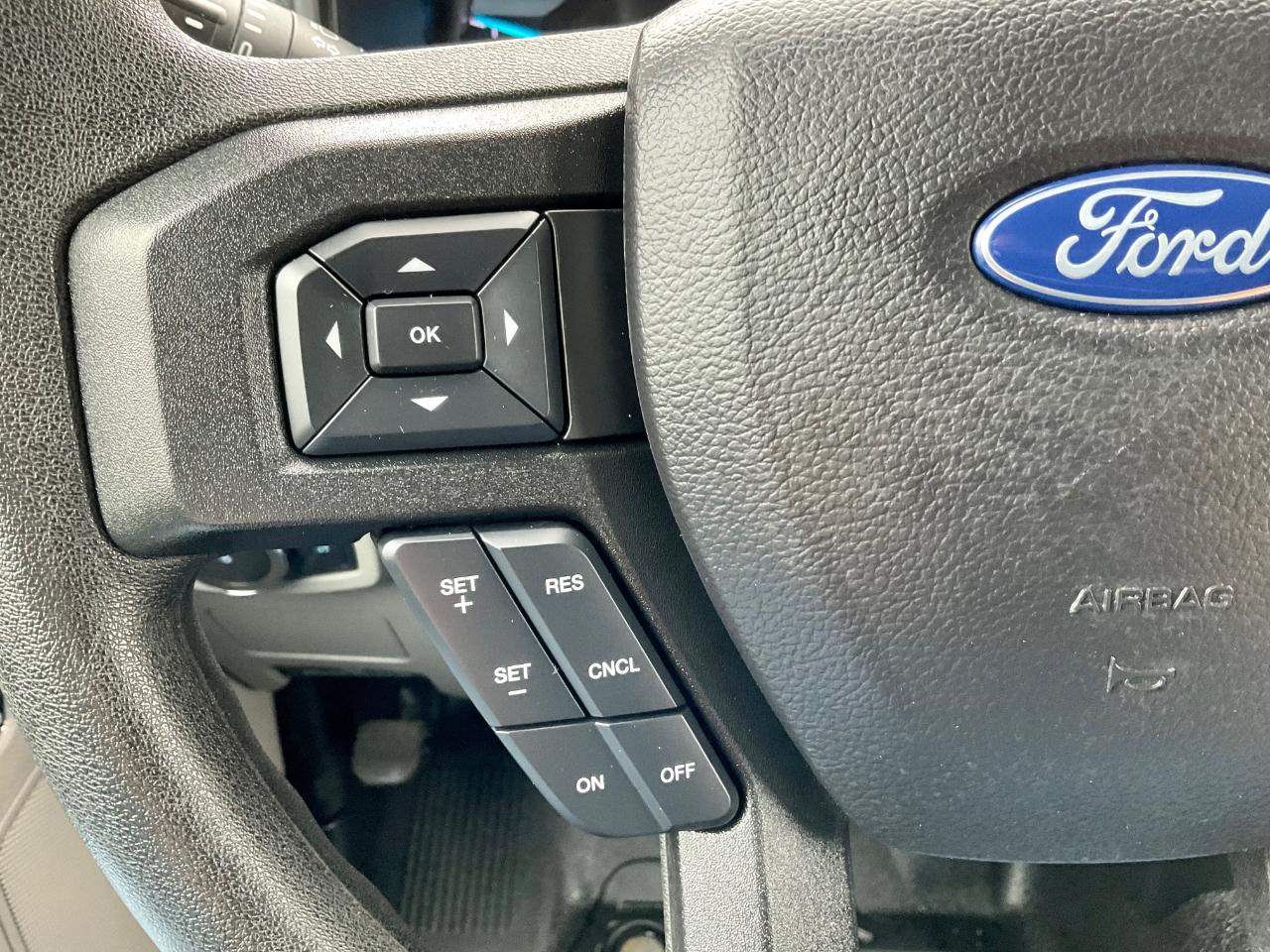 Ford Super Duty F-350 DRW XL 2WD SuperCab 168" WB 60" CA 2020