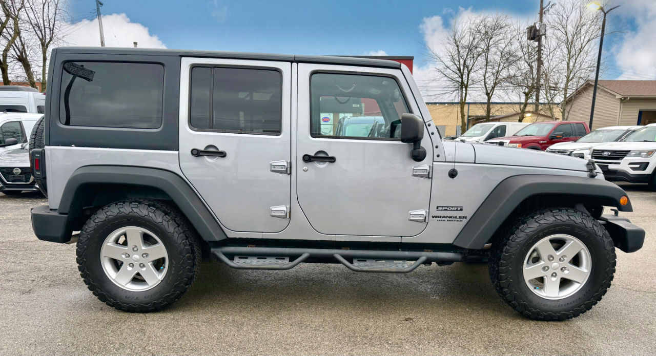Jeep Wrangler Unlimited Sport 4WD 2014