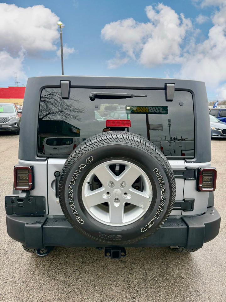 Jeep Wrangler Unlimited Sport 4WD 2014