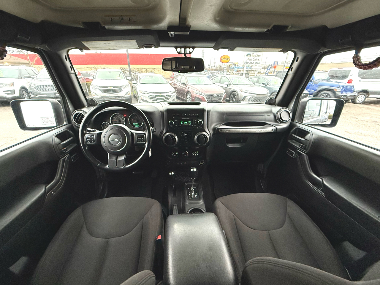 Jeep Wrangler Unlimited Sport 4WD 2014