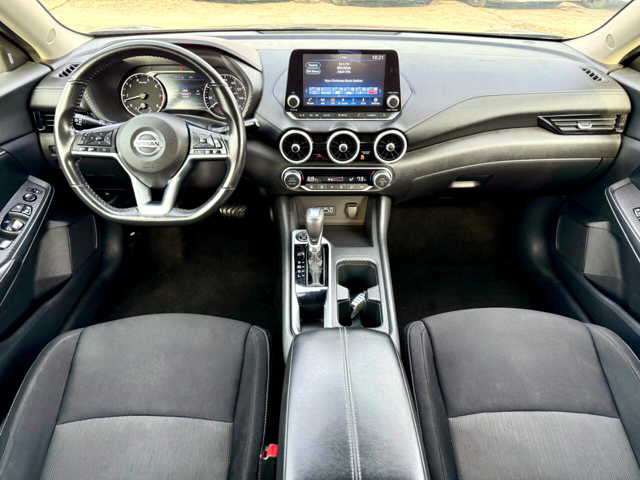 Nissan Sentra SV 2021