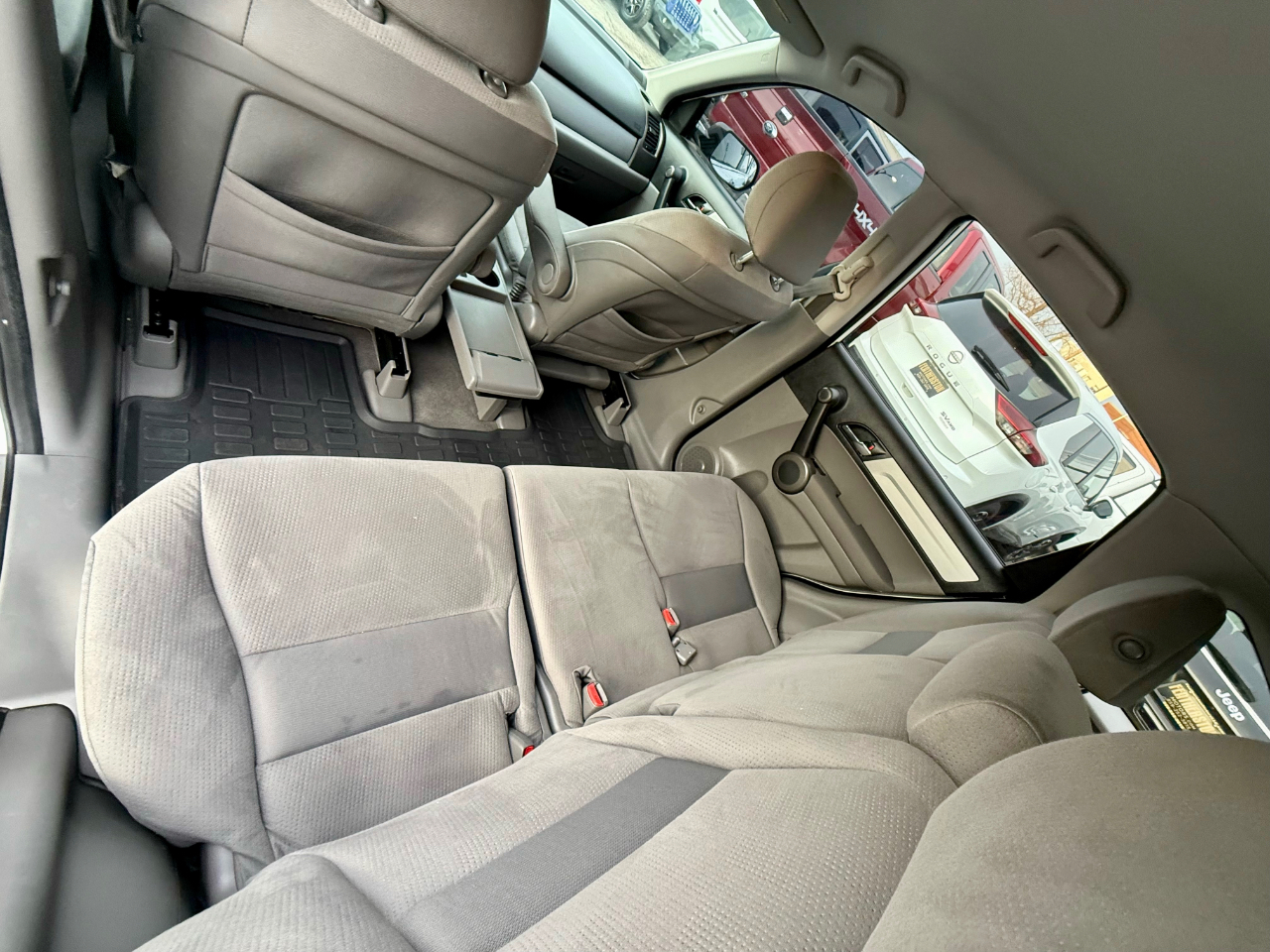 Honda CR-V SE 4WD 5-Speed AT 2011