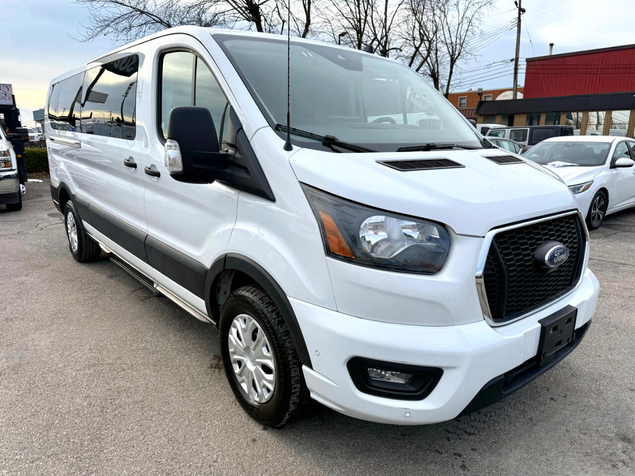 Ford Transit 350 Van Low Roof w/Sliding Pass. 148-in. WB 2023
