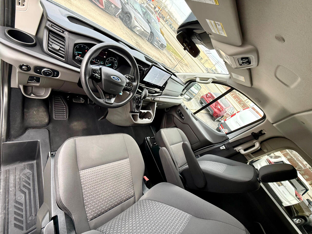 Ford Transit 350 Van Low Roof w/Sliding Pass. 148-in. WB 2023