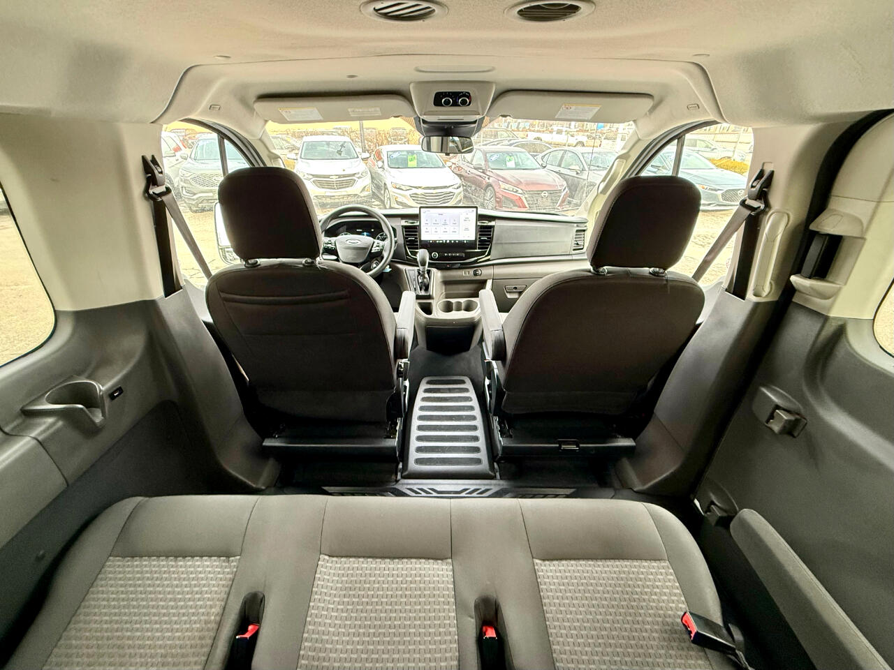 Ford Transit 350 Van Low Roof w/Sliding Pass. 148-in. WB 2023