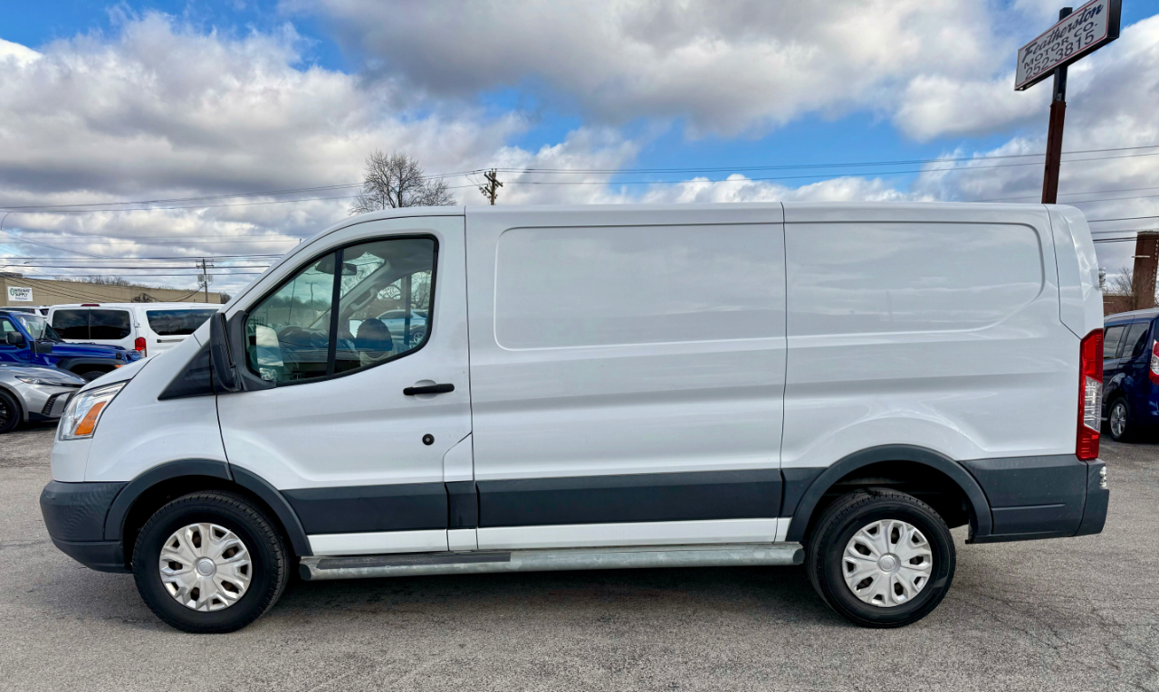Ford Transit 250 Van Low Roof 60/40 Pass.130-in. WB 2018