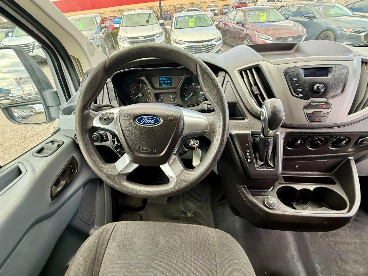 Ford Transit 250 Van Low Roof 60/40 Pass.130-in. WB 2018