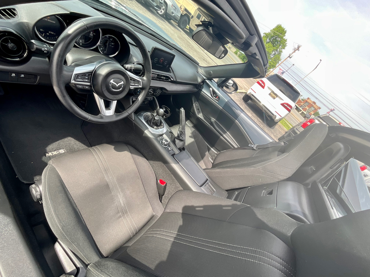 Mazda MX-5 Miata RF Club 6MT 2021