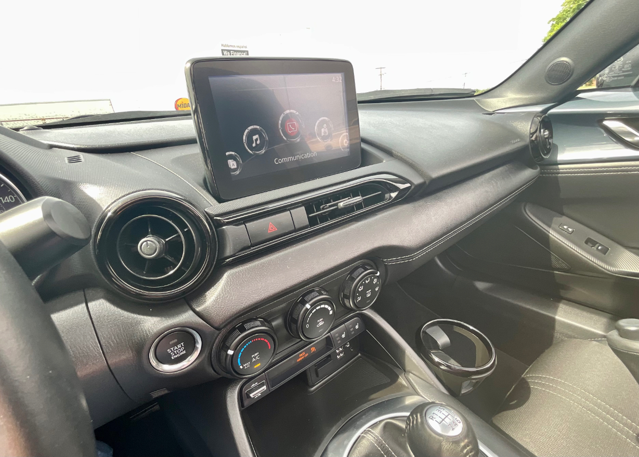 Mazda MX-5 Miata RF Club 6MT 2021