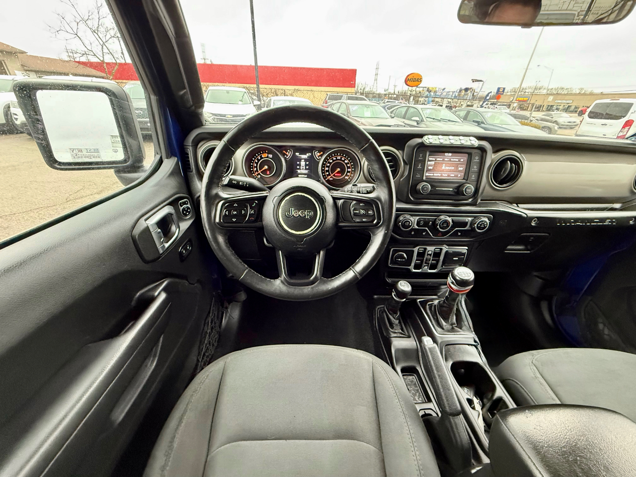 Jeep Wrangler Unlimited Sport 2018