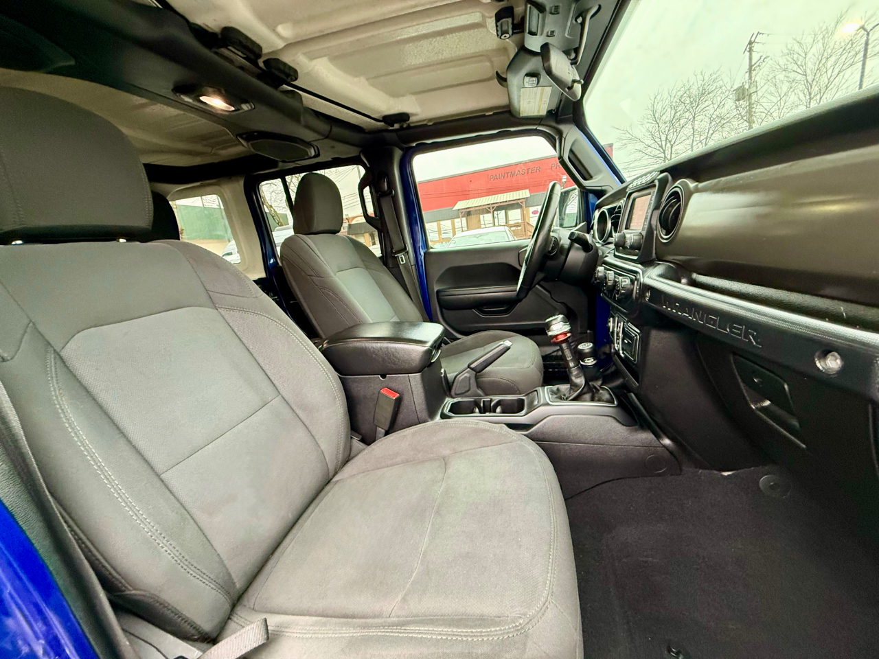 Jeep Wrangler Unlimited Sport 2018