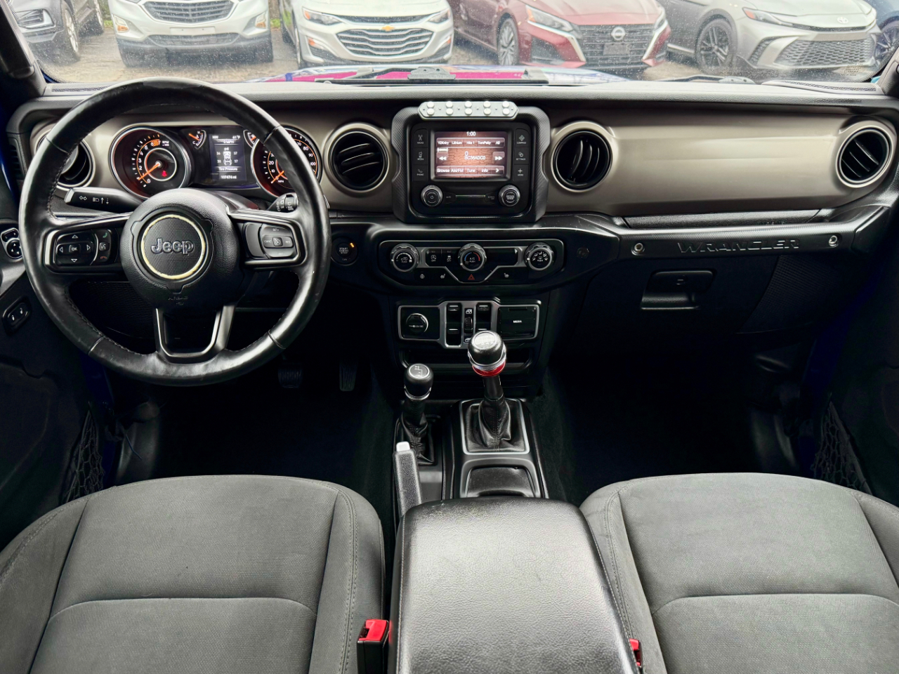 Jeep Wrangler Unlimited Sport 2018