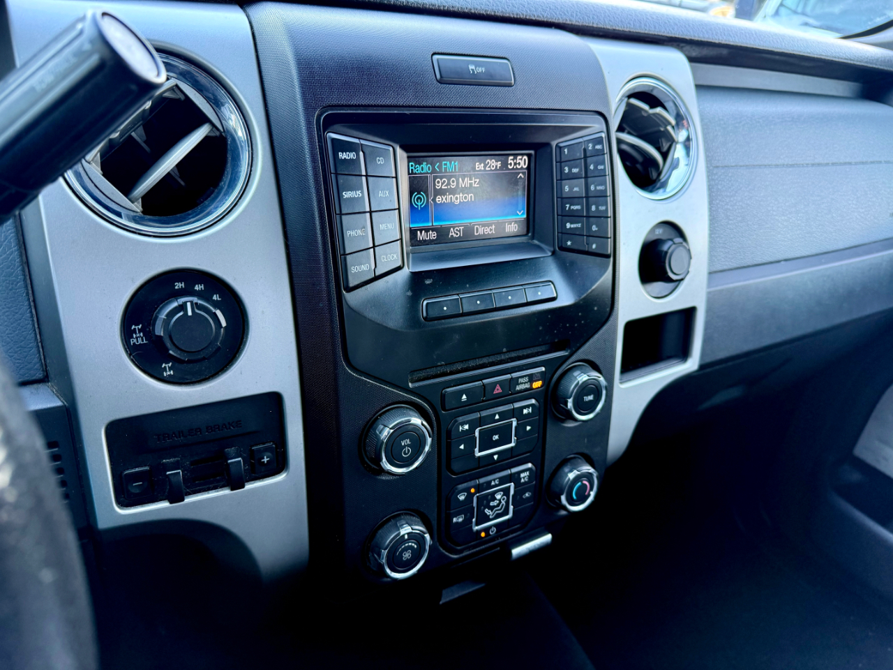 Ford F-150 Supercab 145" XLT 4WD 2013