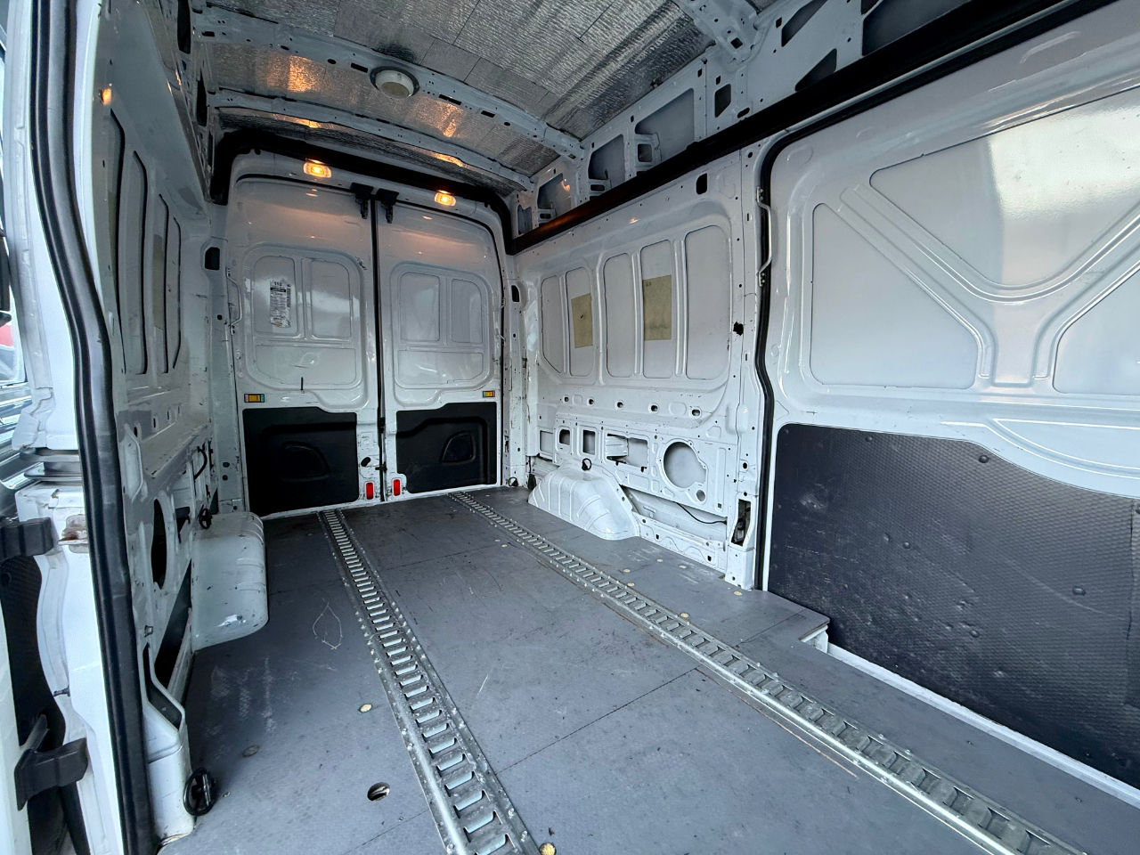 Ford Transit 350 Van High Roof w/Dual Sliding 148-in. WB 2016