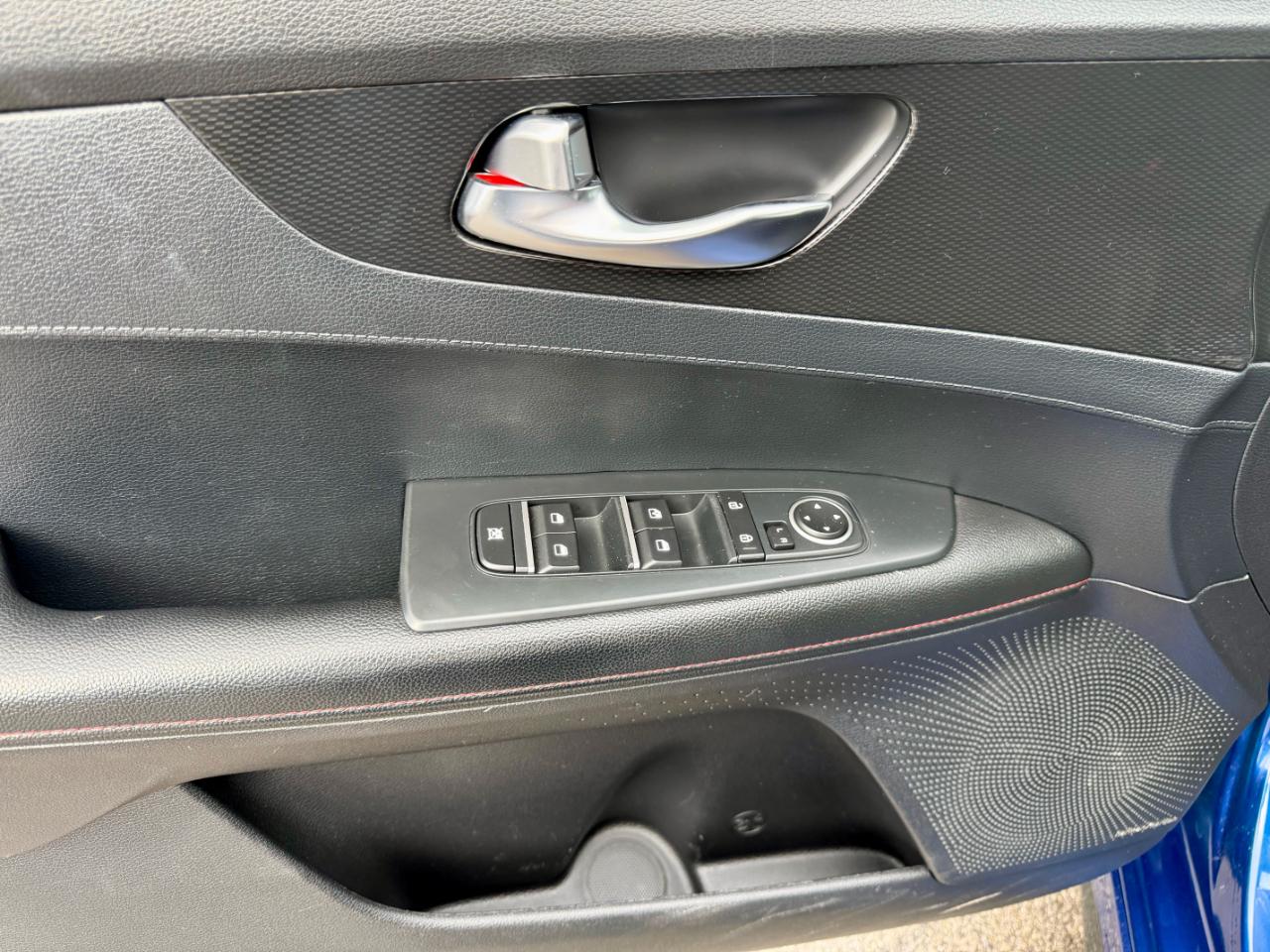 Kia Forte GT 6M 2020